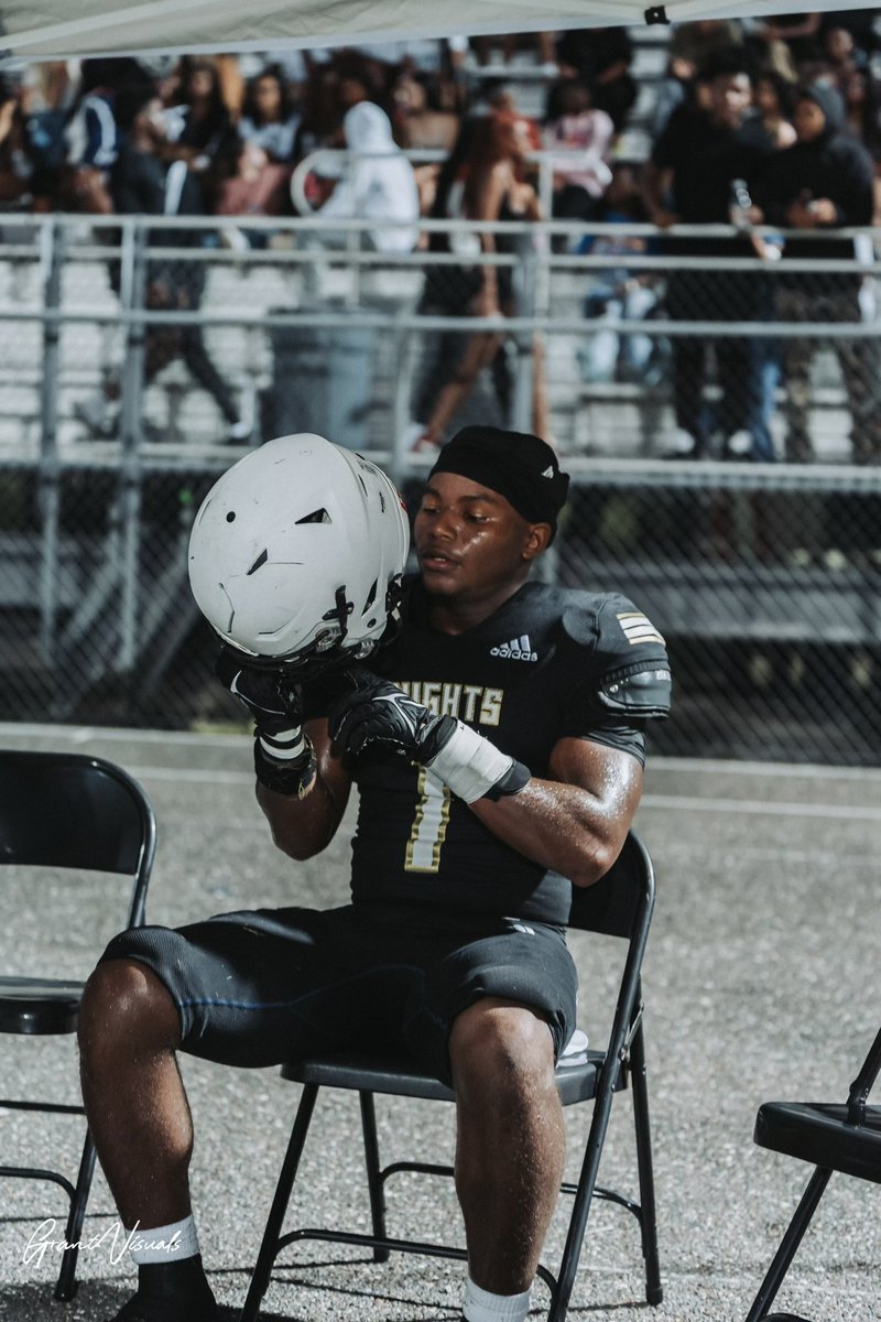 Oakleaf HS Football tweet media