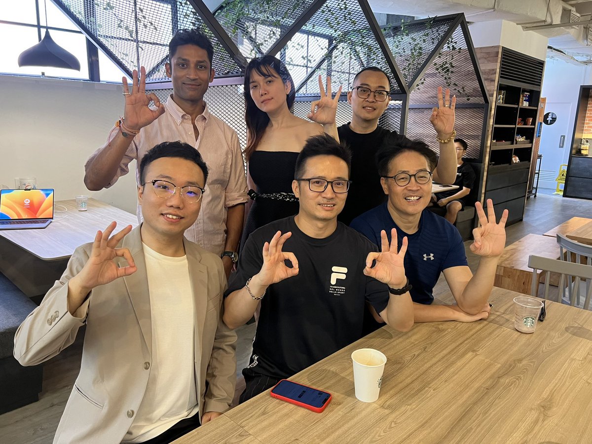 iDomCapital tweet media