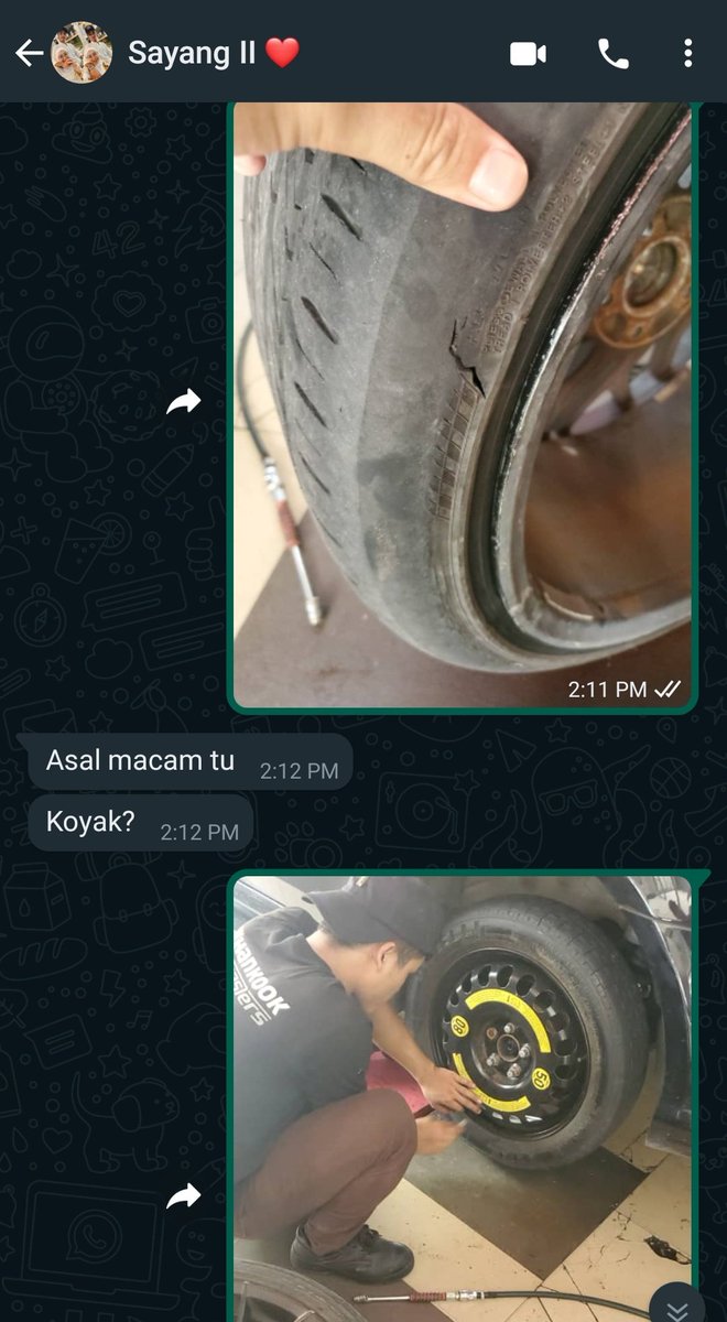 kingconquerer07's tweet photo. Tak tahu lah semalam nak nangis ke mcm mana 

1) pagi2 pergi Wshop check gearbox(settled) 
2) balik dari Wshop tayar pulak pancit. 

Tapi dalam ujian yg Dia bagi Dia selit rezeki dalam tu🥲 

Betapa maha pemurahnya Sang Pencipta umat manusia. https://t.co/69XuXI5RYD
