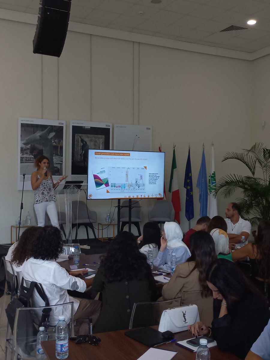 ItalyinLebanon's tweet photo. Youth engagement is key to fight climate change. W/ Min. @nasseryassin, UNDP Rep. @MAHauenstein, @mikaelhaddad, we hosted the I.ACT training on climate advocacy, led by @rymeassaad. Italy will continue to support empowerment of youth in climate diplomacy.
@ItalyMFA 
@ItalyMFA_int https://t.co/4kdcLP51mR