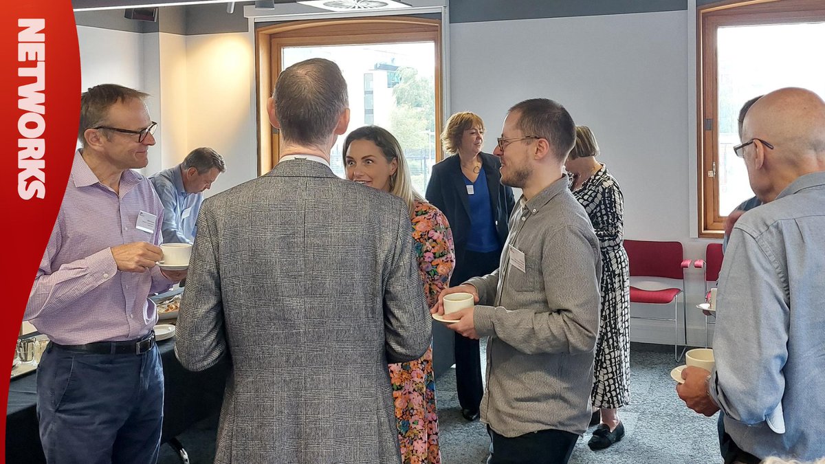 NHSProviders's tweet photo. #CommsLeads network has now ended!
Thank you to our delegates and speakers for joining us, and @RossWigham for chairing the network.
We hope to see you again at our next Communication Leads. Be sure to look out for our upcoming events on our website➡️ https://t.co/BUFMUPQCqo https://t.co/BtNrCIoERh