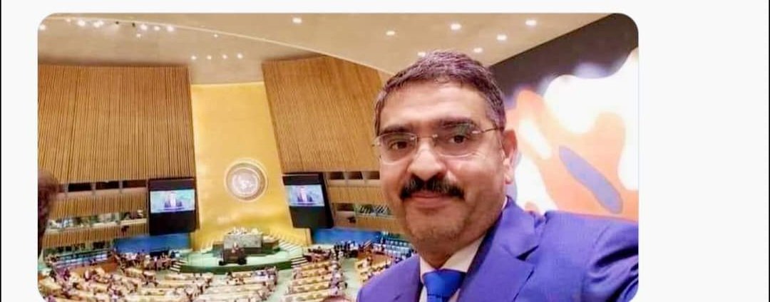 kakar286's tweet photo. نگران وزیراعظم
پی ایم سیلفی https://t.co/LNzwGteuca