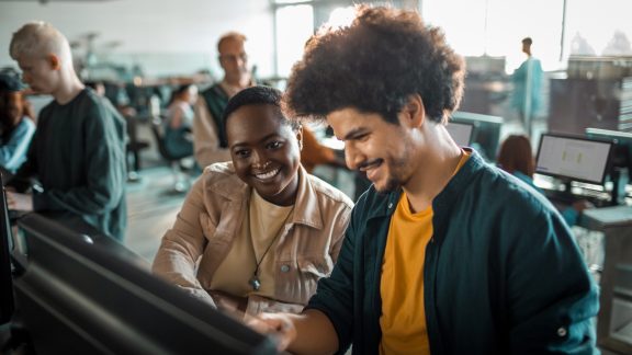 vmwarevsan's tweet photo. 💫 Revolutionize your mission-critical workloads with the resilient capabilities in @VMware #vSAN 8 ESA! Visit our blog to learn how our #HCI solution can help your enterprise achieve unparalleled agility, cost savings & hybrid cloud-ready infrastructure: https://t.co/vYS0zoERTc https://t.co/9v60O3g64Y