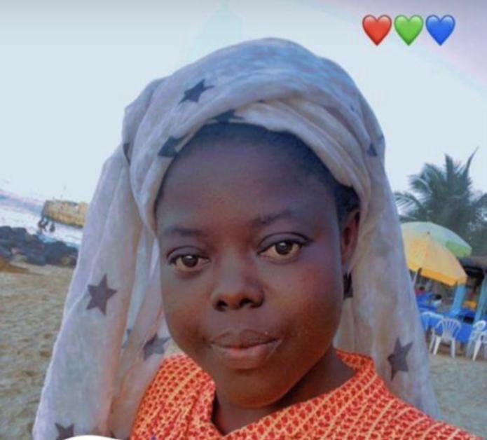 AmnestySenegal's tweet photo. #Sénégal - Réaction, 20 septembre

Nous avons appris avec consternation la mort de Marie Gueye à Ngor. 

Selon des témoins, elle aurait subi des violences de la part d’éléments de la gendarmerie.

Une autopsie doit être pratiquée et une enquête ouverte.

Halte à l’impunité ! https://t.co/y0vyJ2RTfL