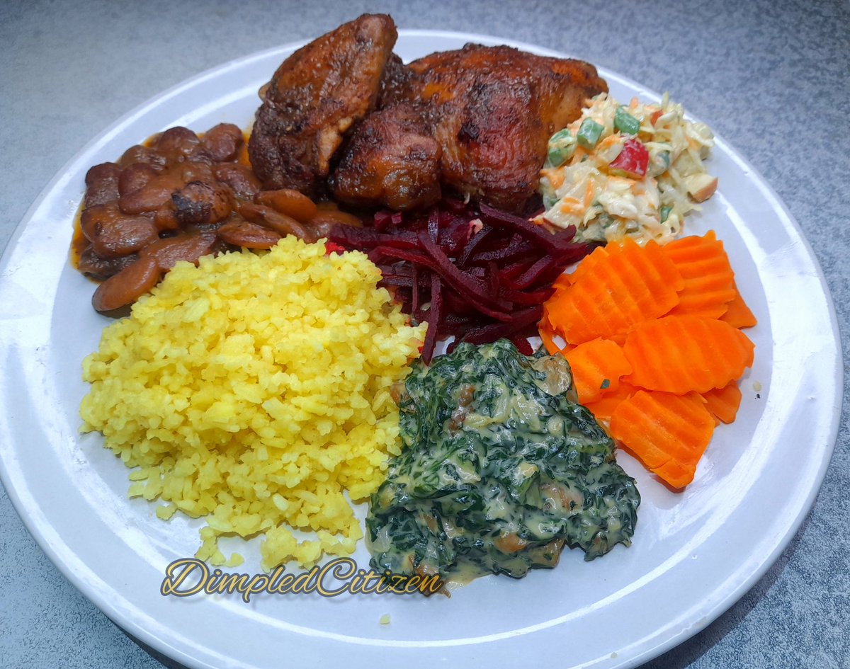 ngaapinde's tweet photo. Sadzaless Dinner is ready π
Starter : Halfmoons
Main course : Several colour meal with mealie rice
Dessert : Peppermint + strawberry icecream , orange pureè ,chocolate waffer sticks
NB : Dessert made from scratchπ
Yours truly
#DimpledCitizen
#LoadsheddingUpdate https://t.co/Dl0e5pVP2o