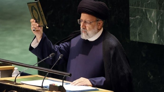 islamicfreedom's tweet photo. Iran's President at the UNGA:
"The Quran never burns. It is eternal. It is ever lasting. When the earth itself is gone, the Quran remains. [..] The fire of insults and falsehood will never distort the truth in this book." https://t.co/1E46savvNJ
