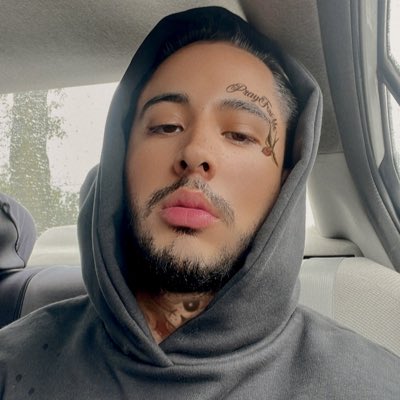 Sebaron182's tweet image. #NewProfilePic