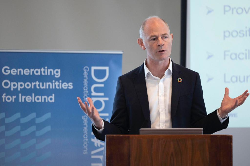 DublinArray's tweet photo. Thank you to Minister @smytho for speaking at our Supplier Engagement Event and for highlighting the positive impacts Dublin Array will have in helping Ireland achieve its renewable energy targets and for jobs in his constituency of Dún Laoghaire-Rathdown #RWESTEP https://t.co/DMOMpyYUi9
