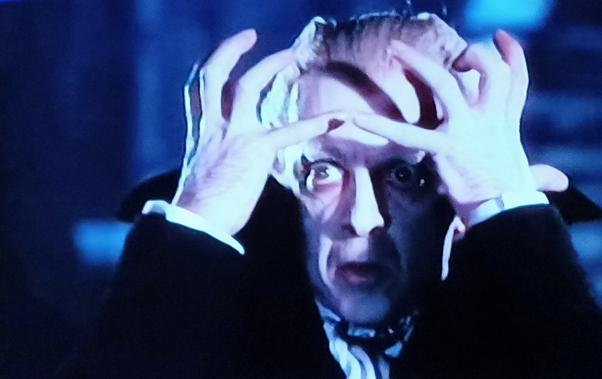 moll_andre's tweet photo. #RobertDeNiro/#RobertHelpmann
#Scorsese/#Powell 
#cinema 
#Look 
#eyes https://t.co/V8MouM866h