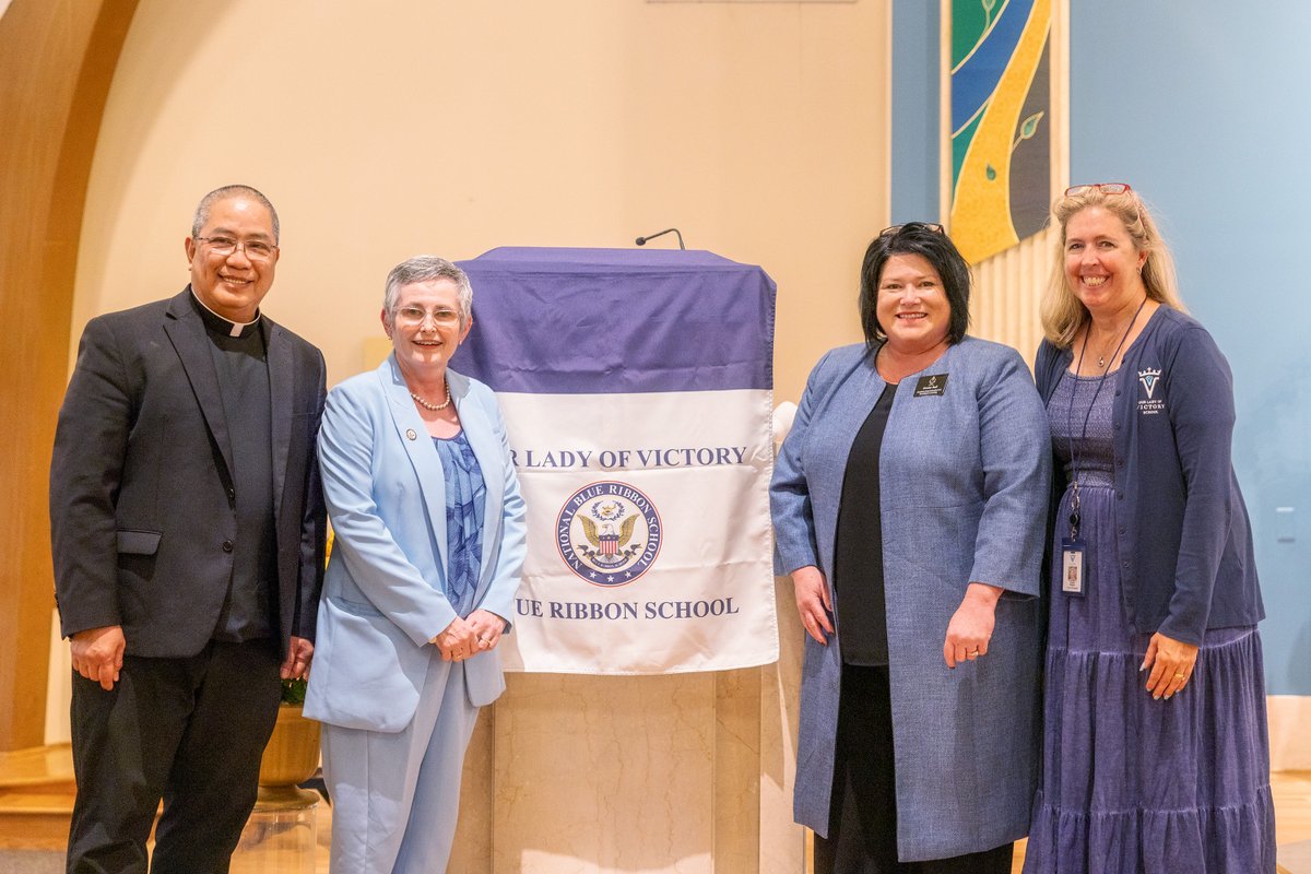 WashArchdiocese's tweet image. The #WashArchdiocese has been blessed with another Blue Ribbon award-winning school this year! Congratulations to Our Lady of Victory School on their third Blue Ribbon win. #ADWCommUNITY