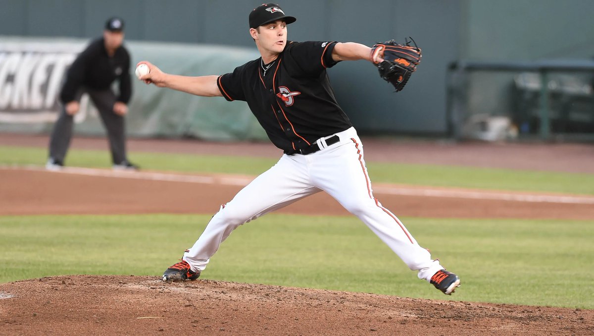 ProspectJP's tweet image. DETがブレナン・ハニフィー（RHP）をコールアップ。22年末にマイナーFAで加入。93マイルのシンカーとプラスのスライダー、チェンジアップ主体のプレースタイル。ボールパワー・コマンドいずれもネックもグラウンドボーラーとして長打を防ぐスタイルで実績。23年は3Aでプレーし4.38ERA。 #mlbjp