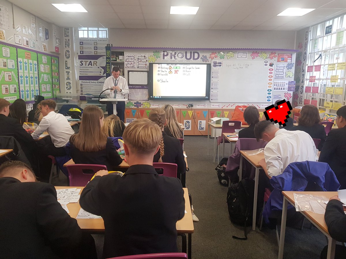 Lecture at the lecturn .... Mr Sixsmith presenting to our amazing Y11s. 70+ students staying behind for An Inspector Calls revision #TeamHemsworth #Time2Shine