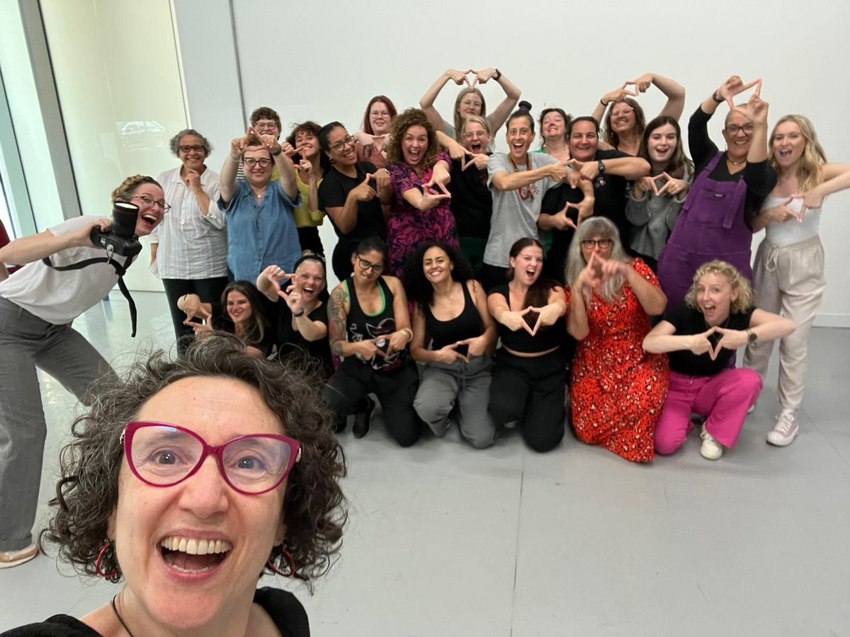 DeafinitelyT's tweet photo. The Vagina Monologues cast had their rehearsal last weekend ready for the performance this Saturday at @HackneyEmpire 💃🏼 We are so excited for the big night! Over 650 tickets have now sold, book yours now in support of @DeafinitelyW charity - https://t.co/FHzHj3D14f 🩷 https://t.co/062r3xtLQs