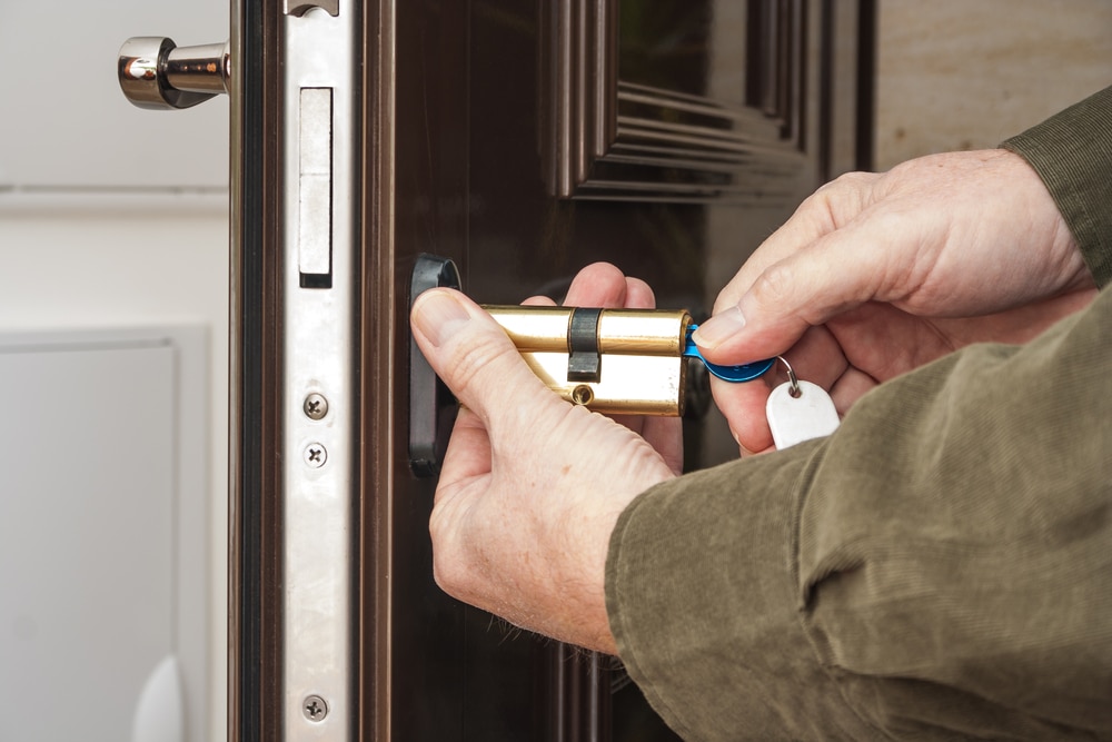 Key_Kong_SA's tweet photo. Lost your home keys? 🏡 We'll have you back in, worry-free! 

https://t.co/ox7na7rK8Q 

#KeyKongLocksmith #LocksmithServices #SecuritySolutions #LocksmithExperts #KeyToSecurity #ResidentialLocksmith https://t.co/phC0ze4xRj