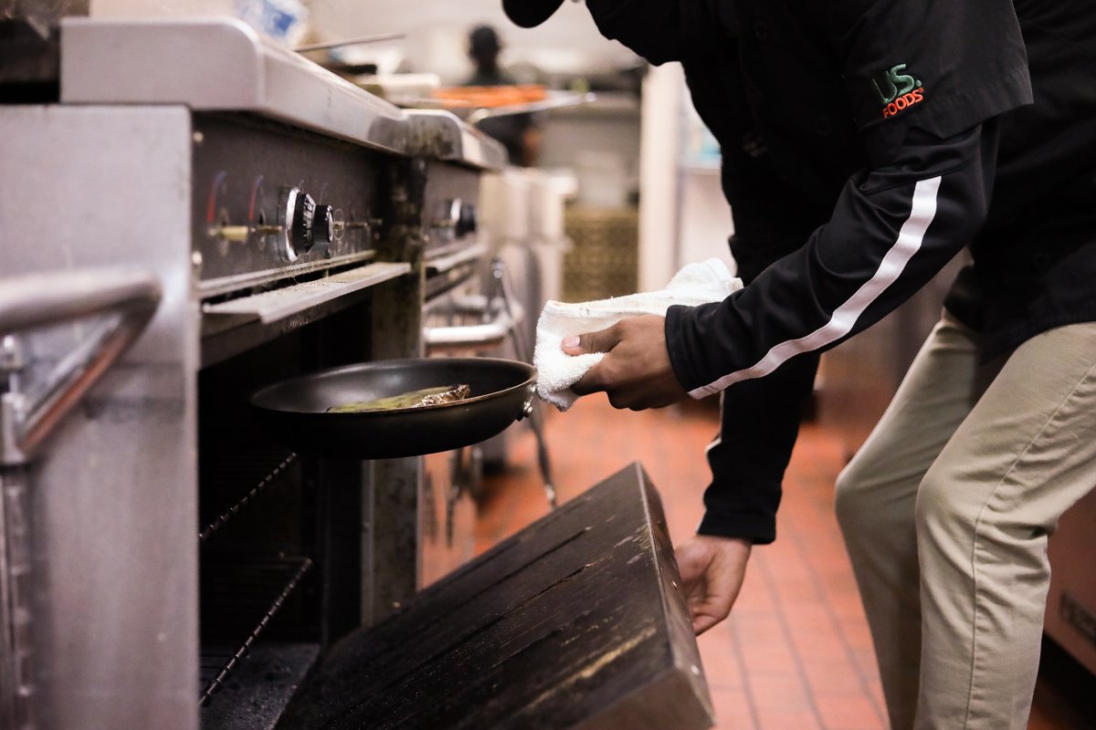 PrivateProperty tweet media