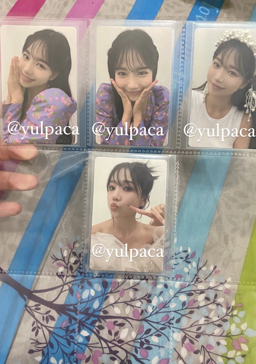 WTS JO YURI GLASSY PC 🇲🇾

-RM10 each
-Lenti pc RM5 or i can give for free if you buy a lot
-Dm to buy
-Anyone can buy as long as you have 🇲🇾 adress

#pasarjoyuri