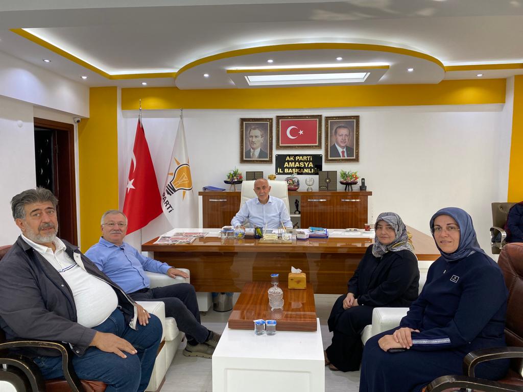 📌 Teşkilatımızdayız Genel Merkez MKYK Üyesi Av. Halise Çiftçi, İl Kadın Kolları Başkanımız Mesudiye Altun Gürlevik ile Birlikte Bizi Parti Binamızda Ziyaret Ederek İstişarelerde Bulundular. Nazik Ziyaretleri İçin Kendilerine Teşekkür Ediyoruz #türkiyeyüzyılı