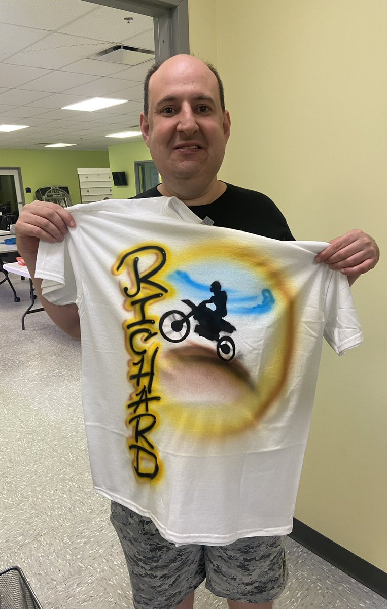 whitehousewow's tweet photo. Our day hab crafted their own airbrushed shirts! Swipe to see some of their creative designs. 🖌️ https://t.co/HVLhFhrtfY