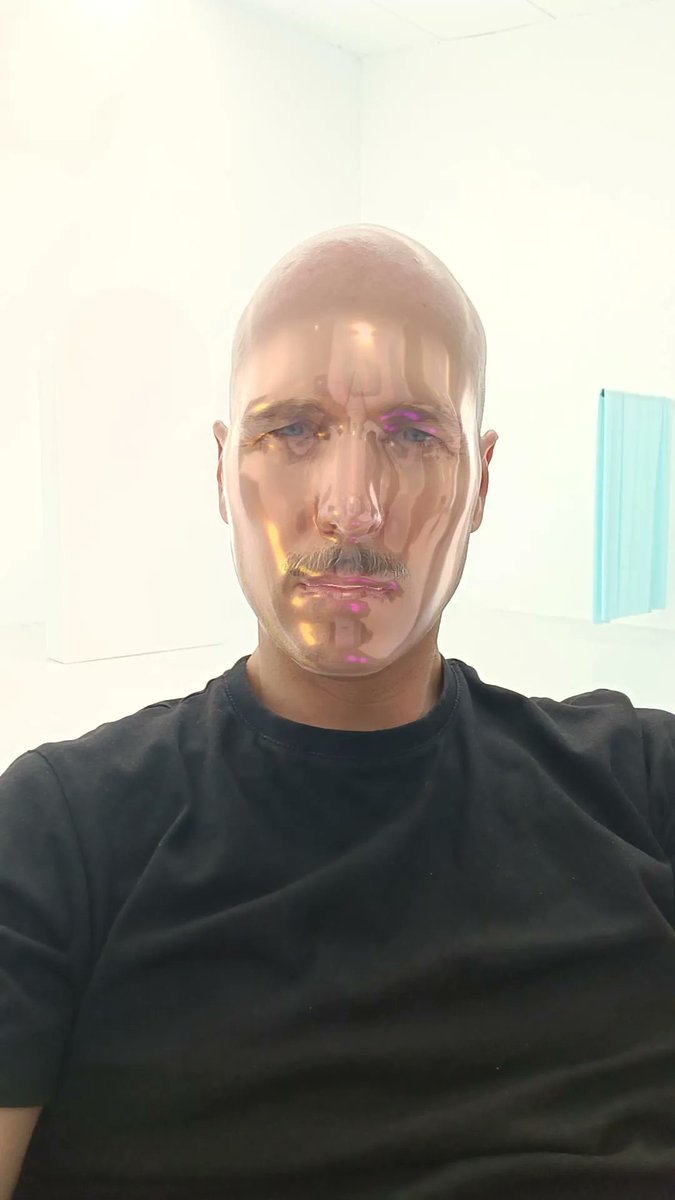 Mit Borrás tweet media