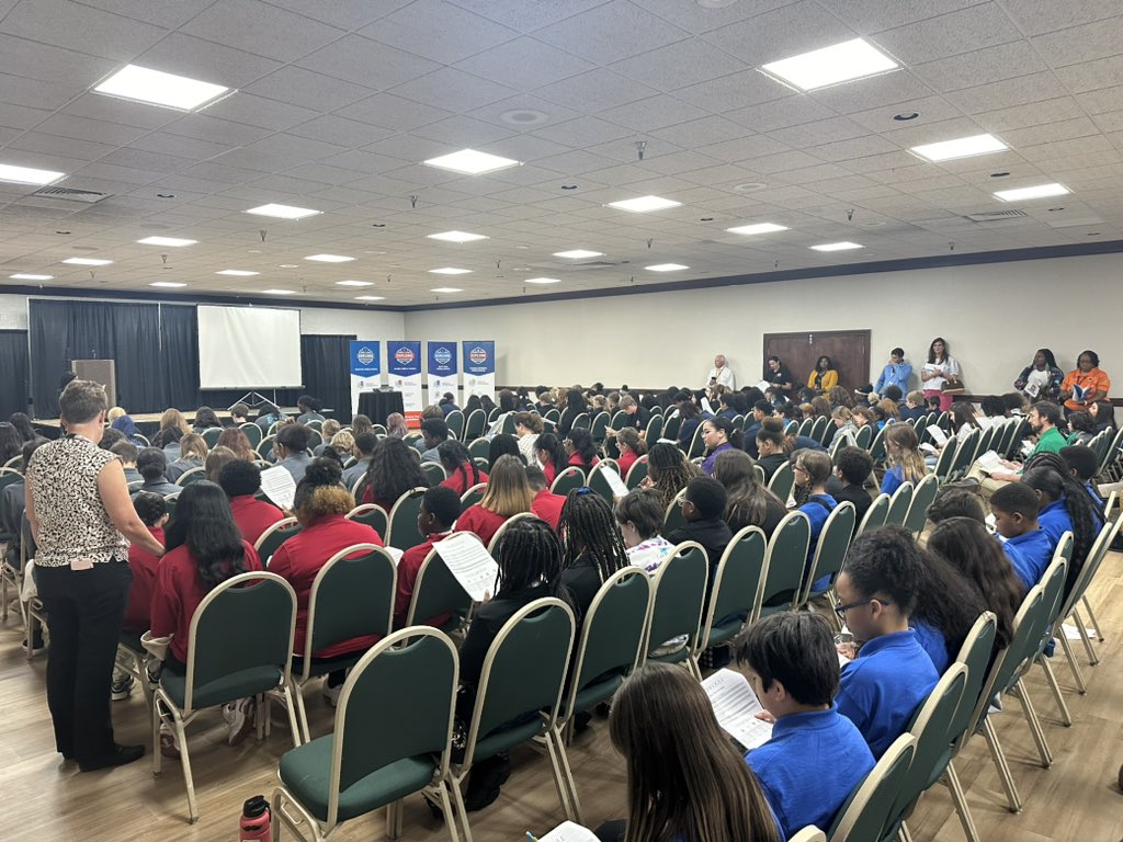 old acct tweet media