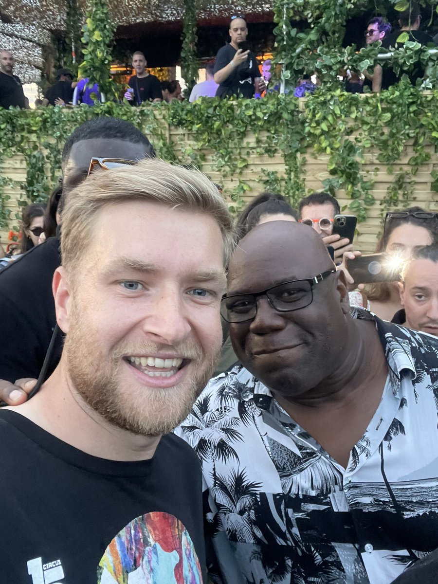 Lewis0409's tweet photo. Paris 🇫🇷🗼 https://t.co/QXnccMNXGO