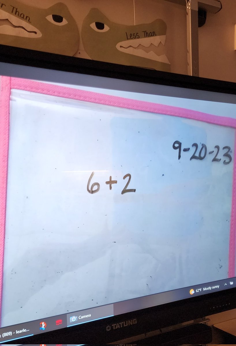 SHMathStars's tweet image. It&apos;s &quot;Writing in Math Wednesday&quot;! After modeling and discussion, 2nd graders put the expression 6+2 into the context of a number story! They did GREAT! ❤️ #weLOVEmath #itsworthit