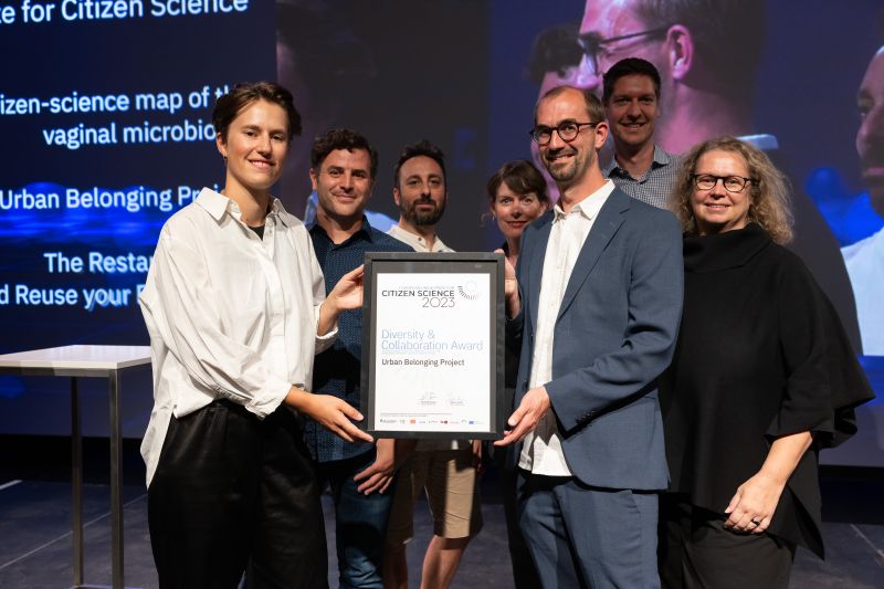 Anders Koed Madsen (@anderskoed1) on Twitter photo Last week our urban belonging project was awarded the @EU_Commissions 'citizen science prize' at the <a href="/ArsElectronica/">Ars Electronica</a> festival in Linz. The prize was partly given for this open source toolkit for digital citizen engagement 👉 shorturl.at/qwZ89. Thanks to the whole UB team 🙌 Last week our urban belonging project was awarded the @EU_Commissions 'citizen science prize' at the <a href="/ArsElectronica/">Ars Electronica</a> festival in Linz. The prize was partly given for this open source toolkit for digital citizen engagement 👉 shorturl.at/qwZ89. Thanks to the whole UB team 🙌