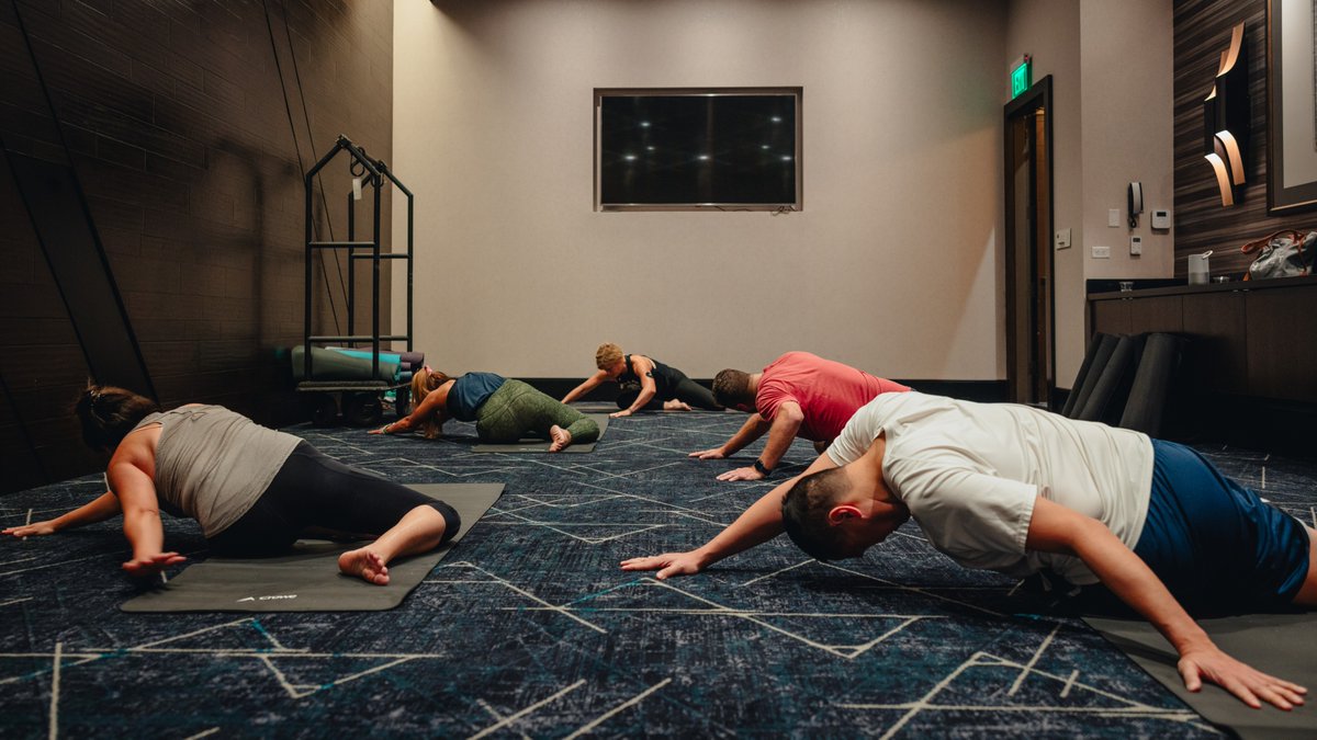 CroweUSA's tweet image. #HCSummit features activities that feed the body, mind, and spirit, including our Health n' Wellness yoga hour, courtesy of @HallRender #CroweHC