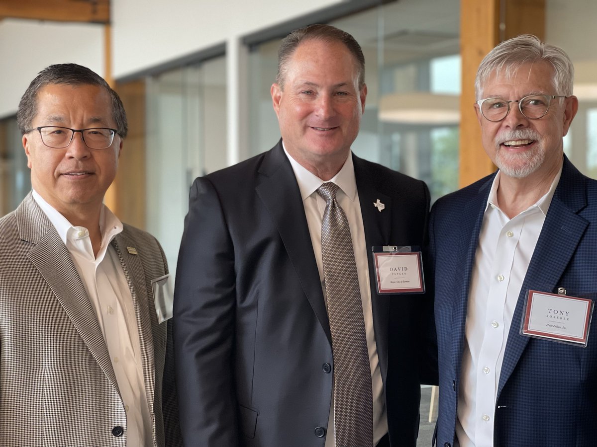 Huitt-Zollars had the privilege of sponsoring and attending the 2023 Mayor's Economic Roundtable in Sherman, Texas. We're thrilled to be part of a community that is on the cutting edge of economic growth and innovation. #ShermanTX #EconomicGrowth #CommunityLeaders #Innovation