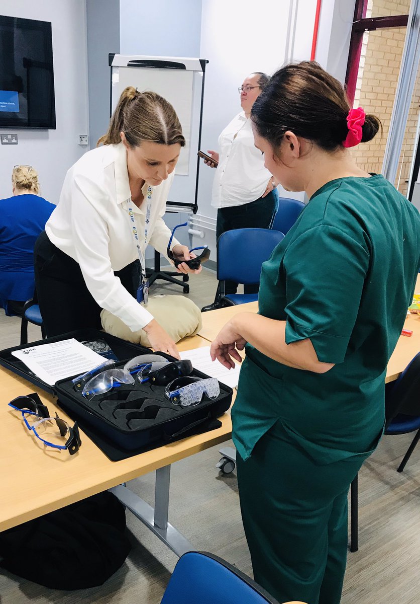 Falls Awareness Week 2023! Great team working with manual handling, med-line, QI team &amp; practice development. We had simulation suits &amp; glasses- great engagement &amp; positive feedback from staff. @NSTHywelDda <a href="/ClaireRawlinso4/">Claire Rawlinson 💙</a>  <a href="/sianyhopkins/">Sian Hopkins</a> #FallsAwarenessWeek2023