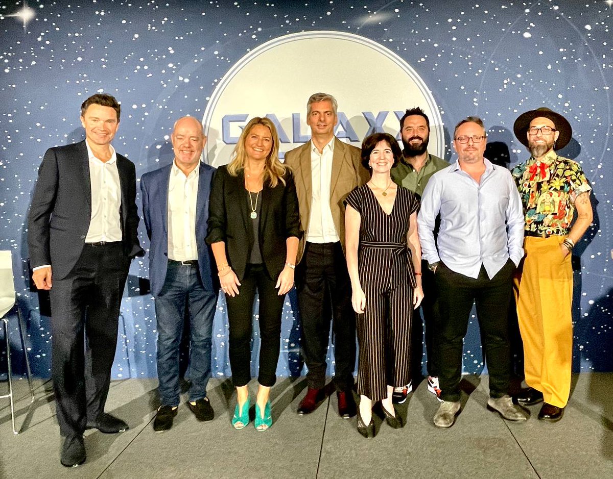 vivendi's tweet photo. 🚀 Un grand merci à nos intervenants de nos entités @canalplus, @HavasPlay_FR, @PrismaMedia, @gameloft, @Dailymotion_FR , #VivendiCreateJoy, notre partenaire @France2023 et à tous nos collaborateurs d'avoir été là pour faire de ce #GalaxyShow un beau succès ! À bientôt 😃 https://t.co/9BPnIEN5Qj