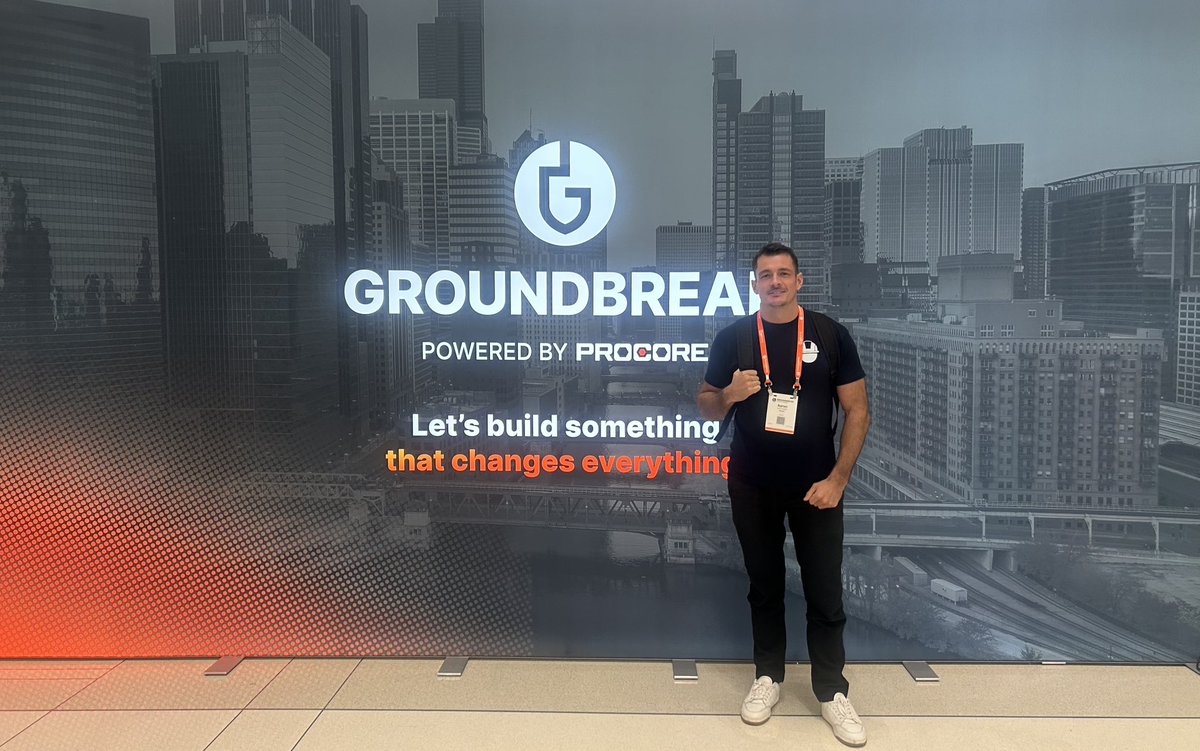 innDex in Chicago 🇺🇸🇺🇸 Catch our wonderful Aaron today at the @procoretech GroundBreak conference!! Let's connect, share ideas and build the future of #Construction together 🤝 #GBK23