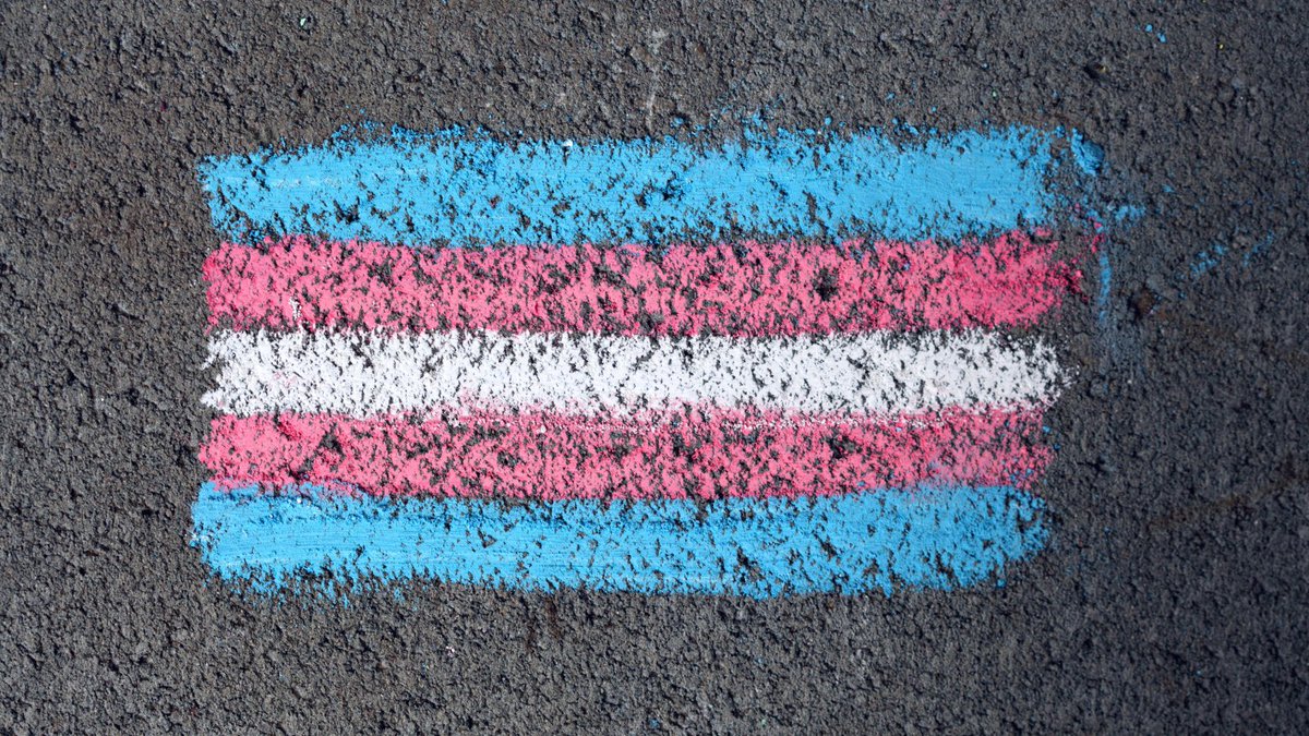 St. Joe's Healthcare (Hospital & Foundation) (@stjoeshamilton) on Twitter photo Thread: 1/5 We are aware of an anti-trans hate group that will be leading protests across Canada today, including one at the Hamilton-Wentworth District School Board. #NoSpaceForHate #HamOnt cc' <a href="/hamiltonlabour/">HDLC</a> <a href="/hamtranshealth/">Hamilton Trans Health Coalition</a> @HamiltonFamMed <a href="/GHHN_TheNetwork/">Greater Hamilton Health Network</a> Thread: 1/5 We are aware of an anti-trans hate group that will be leading protests across Canada today, including one at the Hamilton-Wentworth District School Board. #NoSpaceForHate #HamOnt cc' <a href="/hamiltonlabour/">HDLC</a> <a href="/hamtranshealth/">Hamilton Trans Health Coalition</a> @HamiltonFamMed <a href="/GHHN_TheNetwork/">Greater Hamilton Health Network</a>