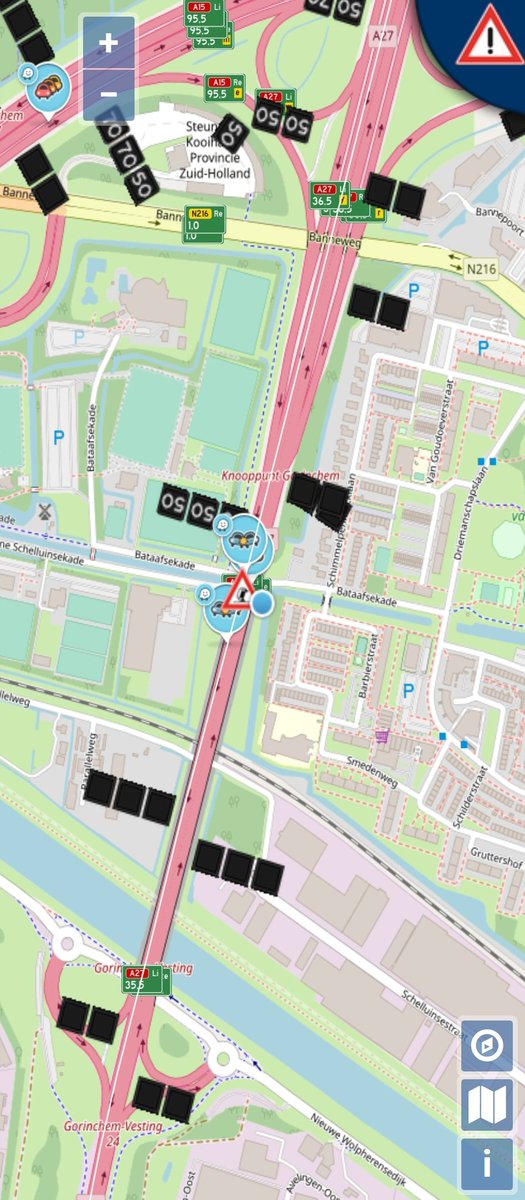 tonnieontour's tweet photo. ⚠️| Melding van ongeval op de #a27 voor #avelingen/#Merwedebrug in de richting van Breda. https://t.co/8YFXm9K3HG