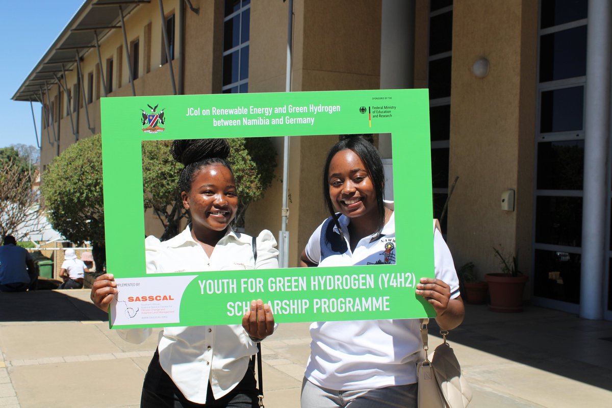 SASSCAL_ORG's tweet photo. 1/3: ๐ฟ An inspiring and interactive Youth for Green Hydrogen (#Y4H2) Scholarship Regional Outreach Workshop in theย #Khomasย region! ๐
#MHETI #SASSCAL #BMBF #MAWLR #NAMGHC #gh2namibia #Y4H2 #GreenHydrogen #YouthPower #Sustainability #H2 #Y4H2Khomas #GreenHydrogenRevolution https://t.co/iTI0dUqJez
