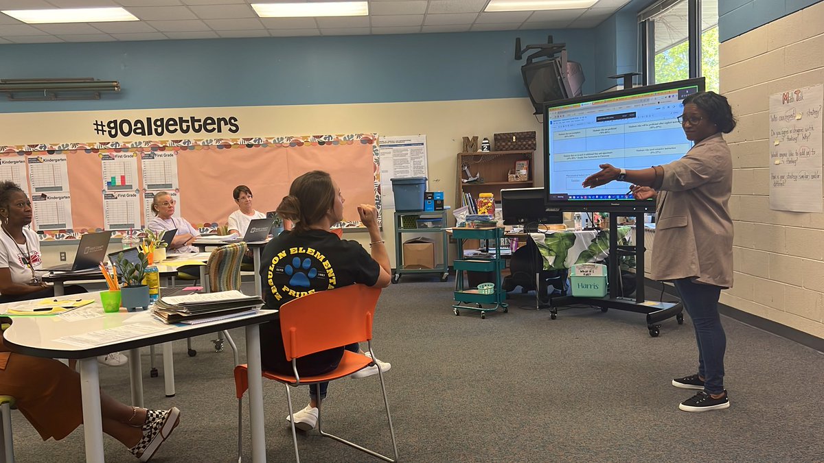 ZES_Principal's tweet photo. 2nd grade teachers growing learners working with math coach, Ms. Manning. https://t.co/wAHt1tXEI4