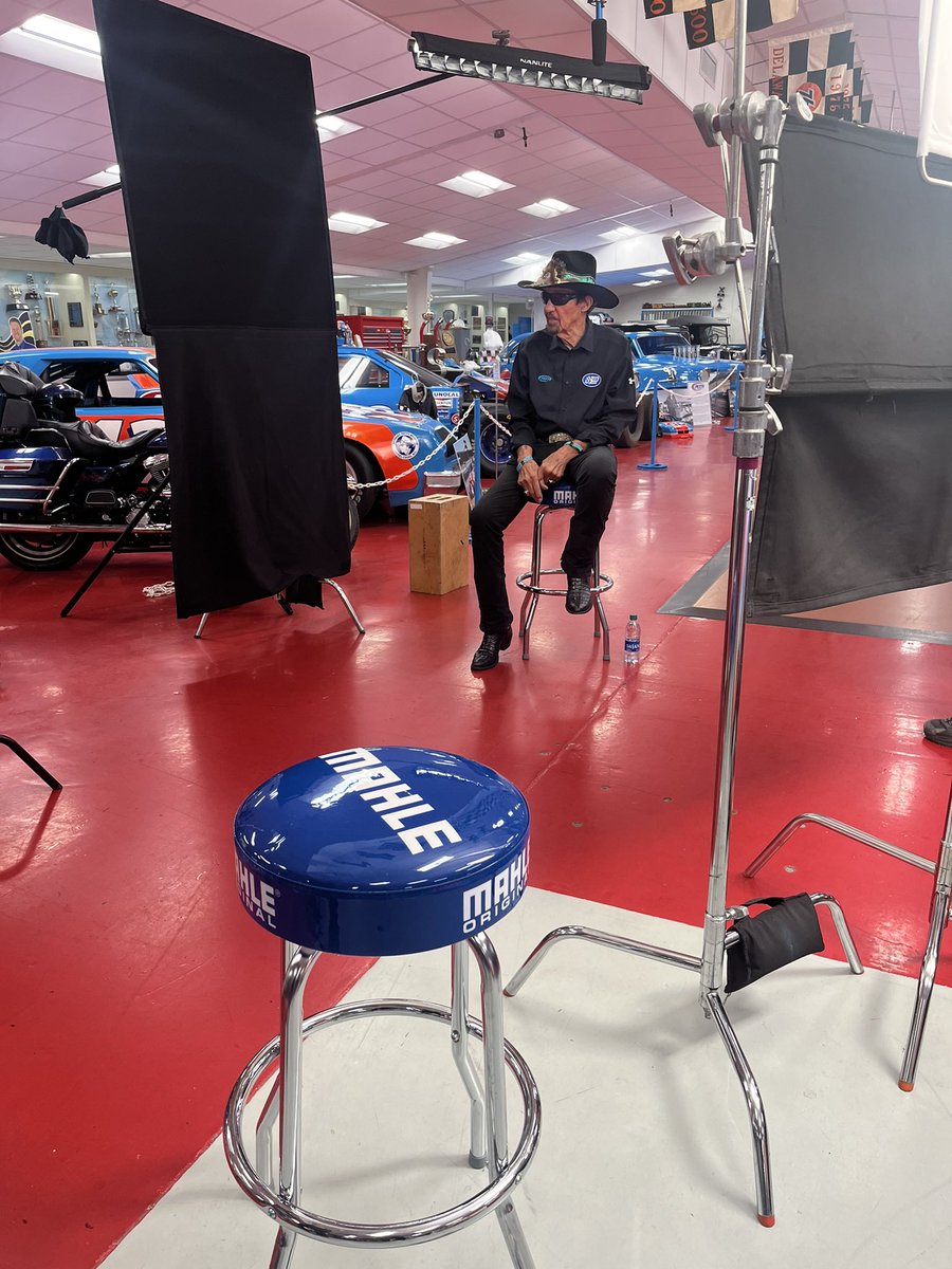 We are on set with The King today! The one and only @therichardpetty is with us at the Petty Garage. Follow us to see more soon! #richardpetty #nascar #premiumautocareproducts