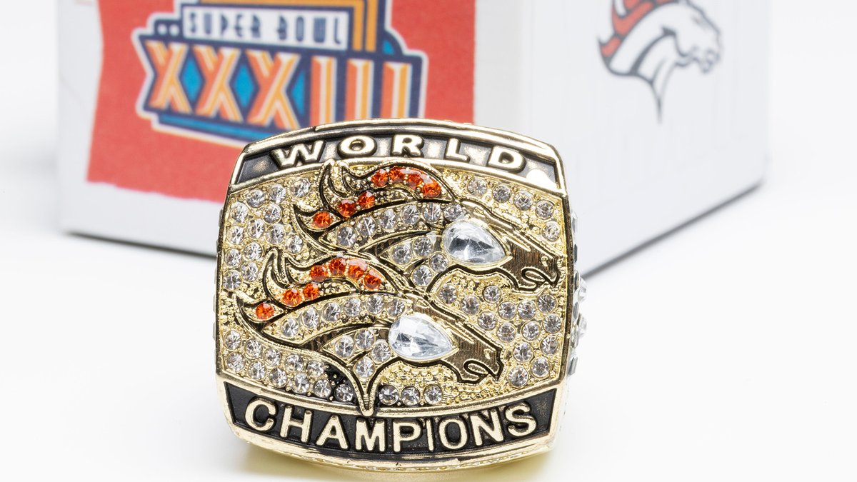 giveaway alert 👀 RT + follow @Broncos_Legacy for a chance to win a replica SB XXXIII ring.