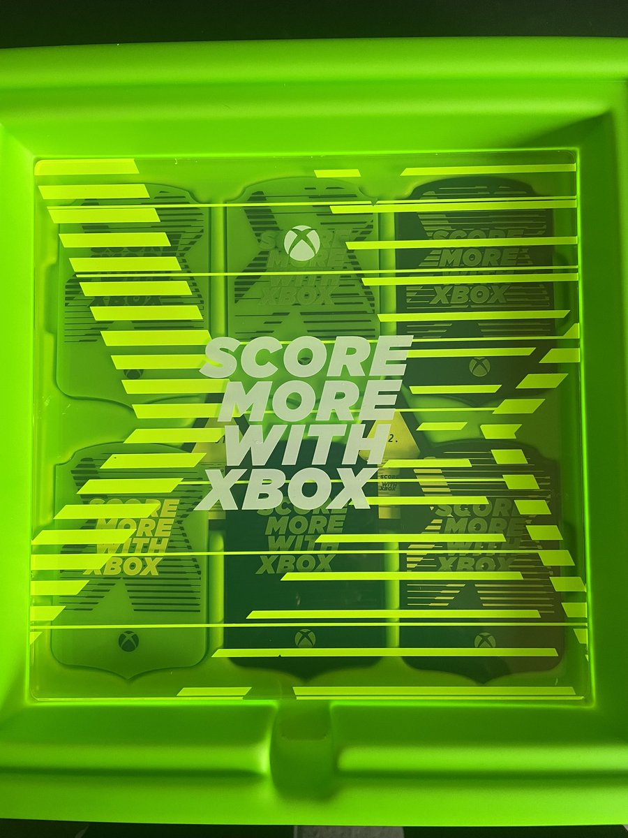 GIVEAWAY TIME! Thank you <a href="/xboxuk/">Xbox UK</a> for always showing me love and for the limited <a href="/EASPORTSFC/">EA SPORTS FC</a> pack 💚 I’ll be giving away a copy of FC 24 and 12,000 FC Points! For a chance to win RETWEET THIS and make sure you are FOLLOWING me! WINNER ANNOUNCED Friday 12pm 🔥#ScoreMoreWithXbox #ad