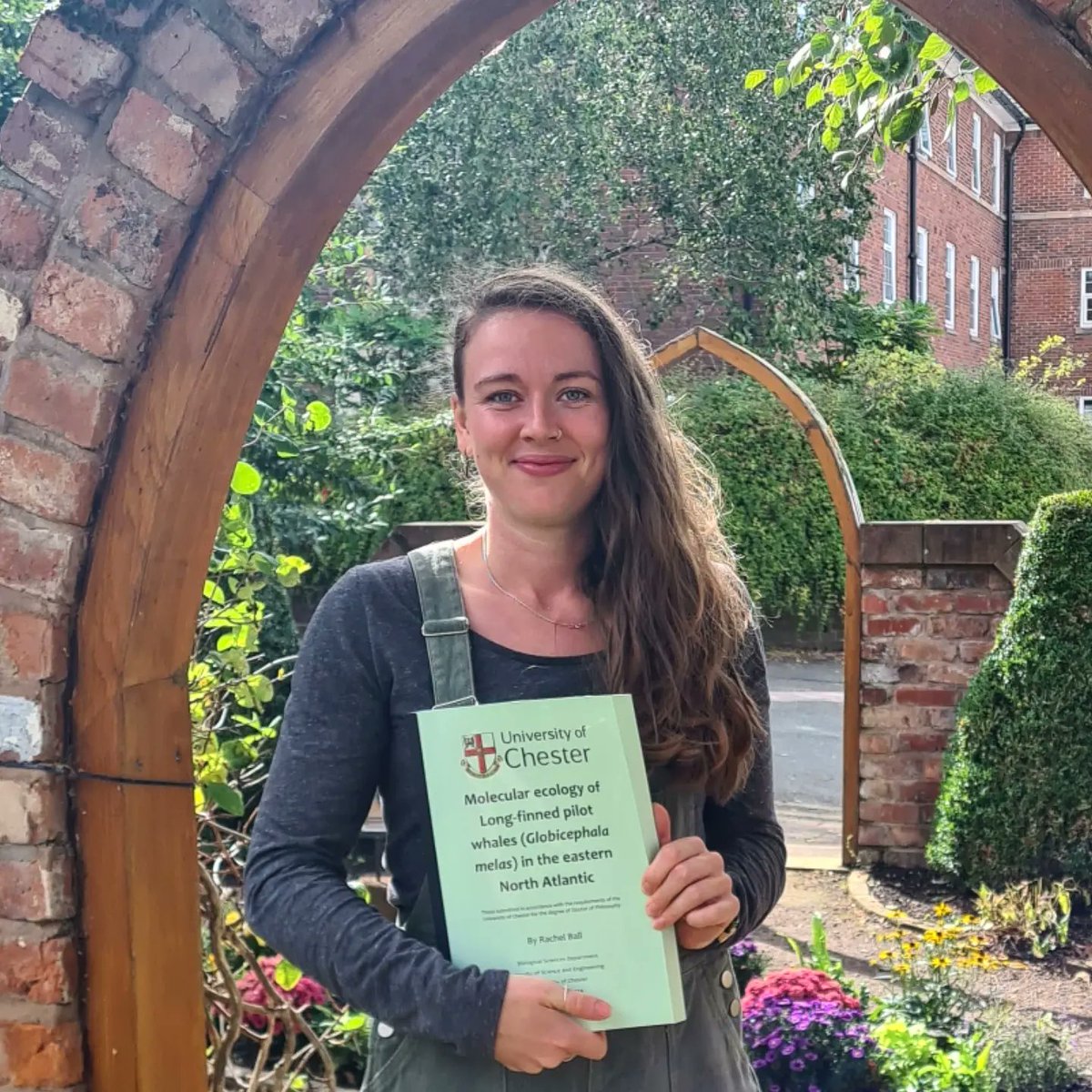 PhDone!! Felt like I might never get to this day many times over the past 4years but... today is the day that I have submitted my thesis! One massive step closer to the end of this journey! 🧬🐬🎓
#PhDLife #ThesisSubmission #WomenInSTEM #ConservationGenetics