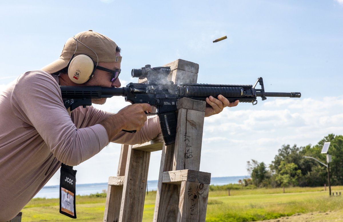 MCRDPI's tweet photo. #JCOC94 participants learned what it takes to be a #Marine at @MCRDPI.
The day was filled with facility tours, rappelling, live fire ranges and much more!
@USMC Day did not disappoint! #KnowYourMil https://t.co/y8MqS3z4i3