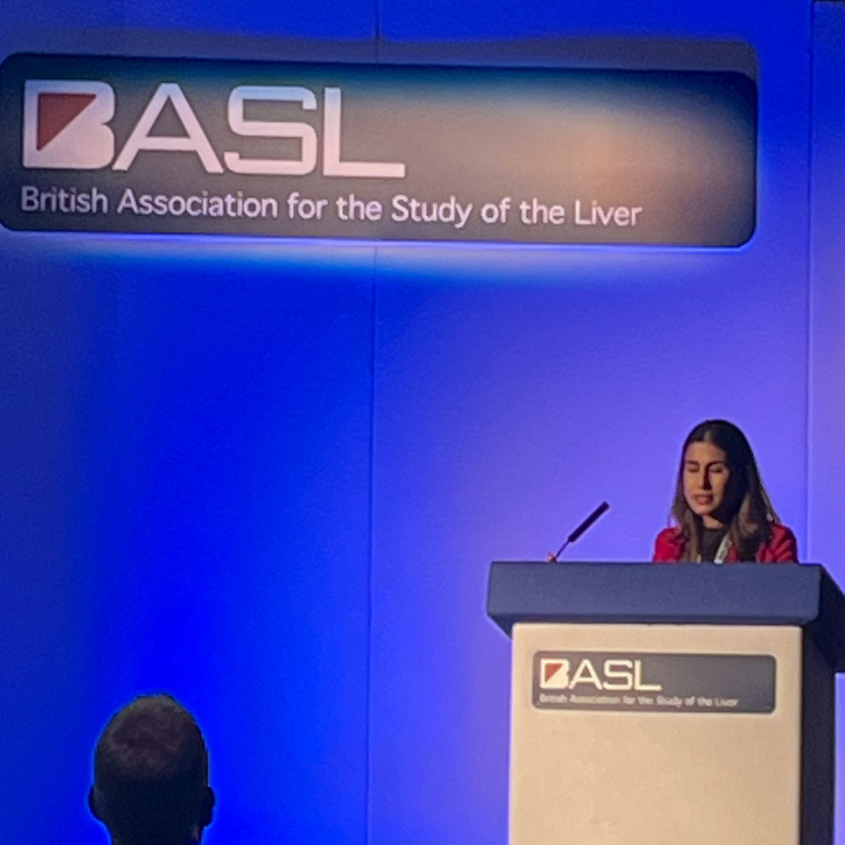 kmdrysdale's tweet photo. @fatemajessa from @RoyalFreeNHS on the pros and cons of virtual wards for people living with #liver disease.
Remote monitoring can detect deterioration early BUT clear care pathways and digital literacy are essential.
#BASL2023. https://t.co/euxEWg4uD0