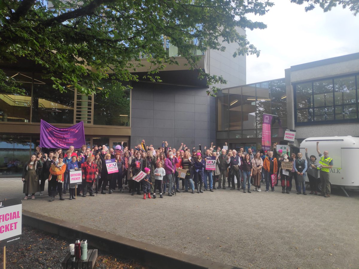 UCU_Stirling's tweet photo. There was no offer in advance of our strike action, perhaps because it was assumed that we were too tired, knackered, and demoralised to follow through. Instead, this happened https://t.co/L0zg6dfanR