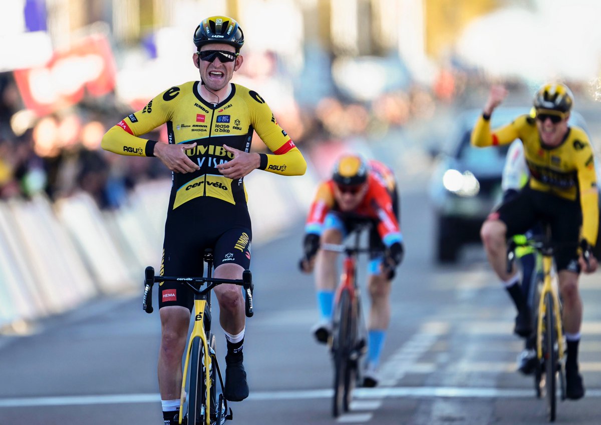 vismaleaseabike's tweet photo. Great friend, loyal team player, amazing bike rider 💛