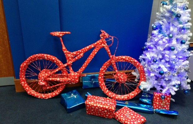 Canal 13 anunciando el nuevo participante "sorpresa" para #TierraBrava13