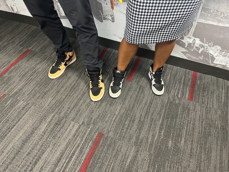 Kimberley A. Martin tweet media