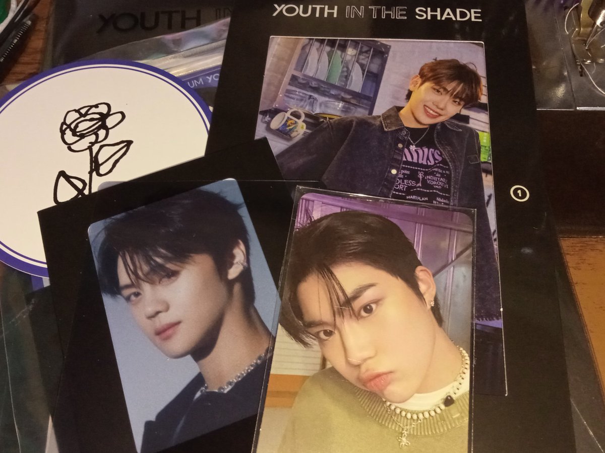 easyliye's tweet photo. * ੈ✩‧₊˚ 💌 @_jiung14
hello, i already received my prize from ur album giveaway po!! salamuch po nang marami <3 i'm so greatful to have this, so happy to pull my trio keungaeonda 😁🤩
(#KeibiFeedbacks since it was bought from @keibicart thank u narin po^^) https://t.co/NT5wSqNFf0