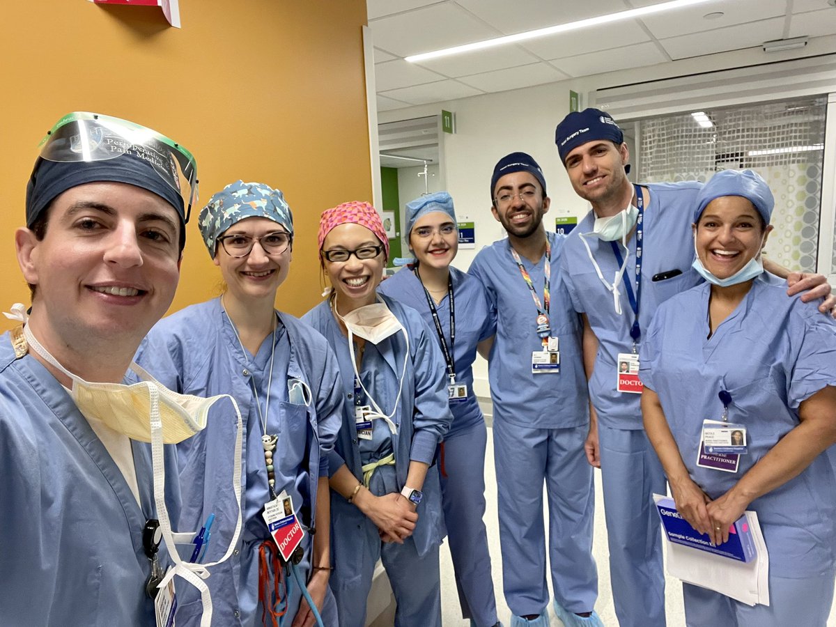 MGB_OB_Anes's tweet photo. Our fetal anesthesia team ready for the day!! https://t.co/eWmioxpvEW