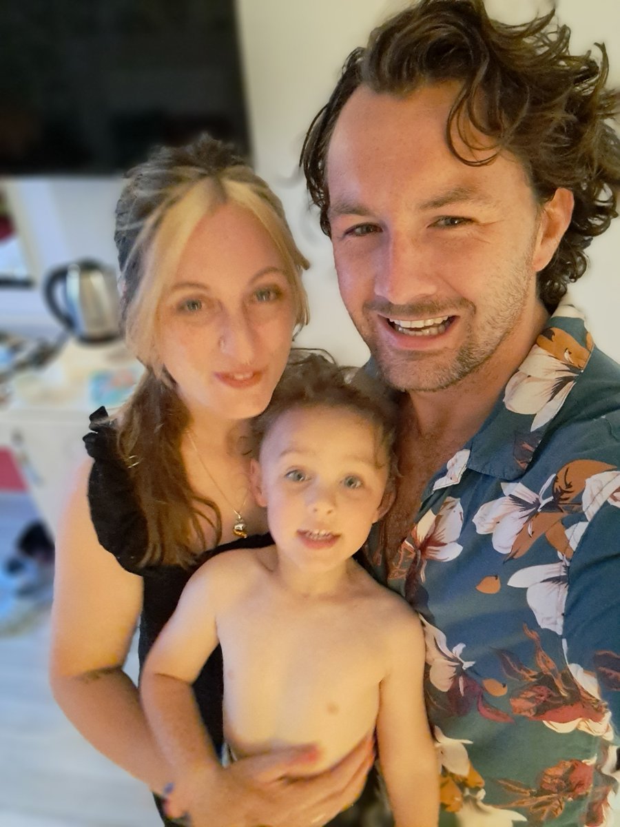 Aaron Mackenzie tweet media