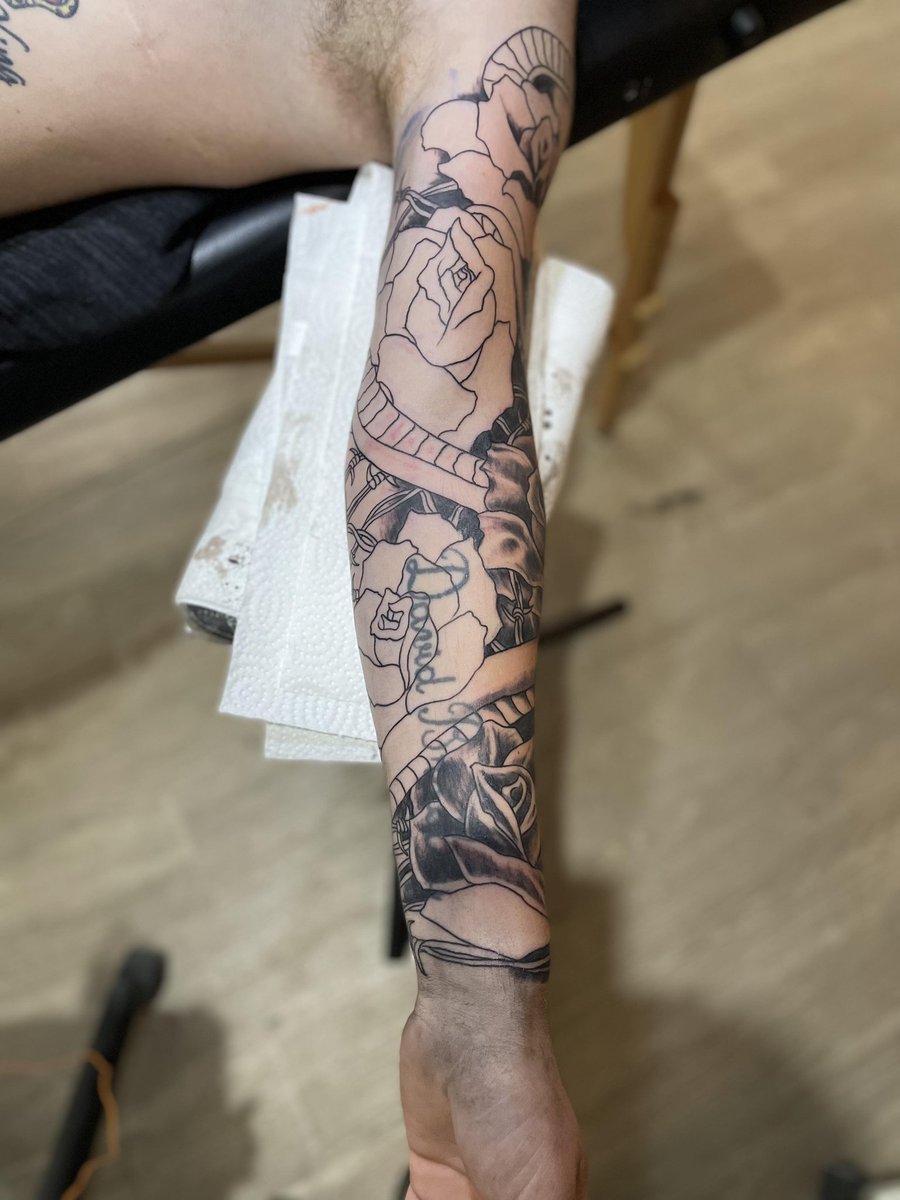 Nosnamatu's tweet image. #Freehandtattoo #Sharpee
 5hrs 1 sit #tattoo #magic by #Nosnamatu #MansonKeeler of #MANSONTATTOO 
#Creator of #TATTOOTOKEN
A real creator in a sea of pretenders
🏴‍☠️🐐🏴‍☠️🐐🏴‍☠️🐐🏴‍☠️🐐🏴‍☠️🐐🏴‍☠️🐐🏴‍☠️
#donthatecreate $xrp $solo #xrpl
❤️🦄
#strong #undeniable
🏴‍☠️
sologenic.org/market-index/5…
